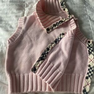 My baby girl has out grown this wonderful piece. 24-36 months